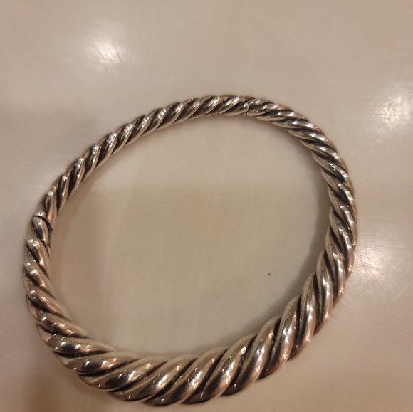 David Yurman Bracelet - Picture 2 of 12